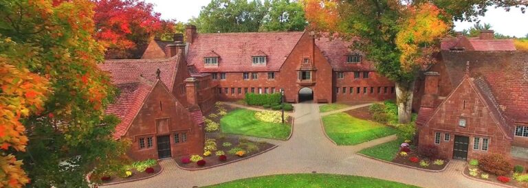 Avon Old Farms School Yields 500+ Virtual Tours with Niche